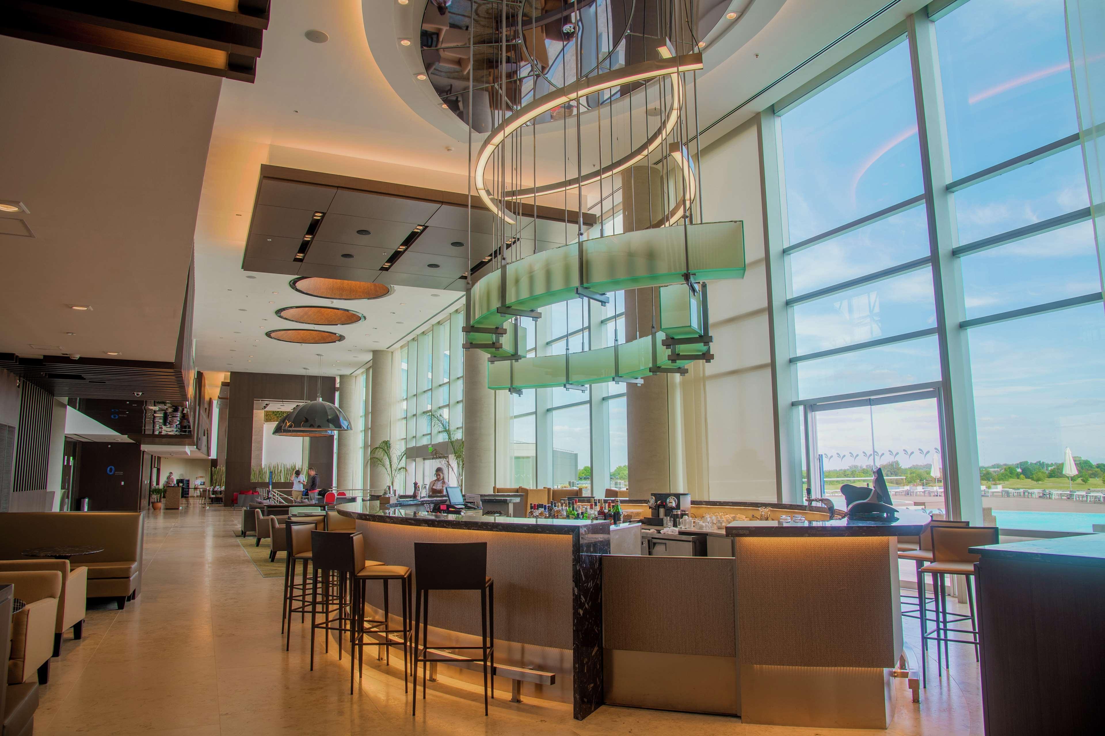 מלון Hilton Pilar מראה חיצוני תמונה