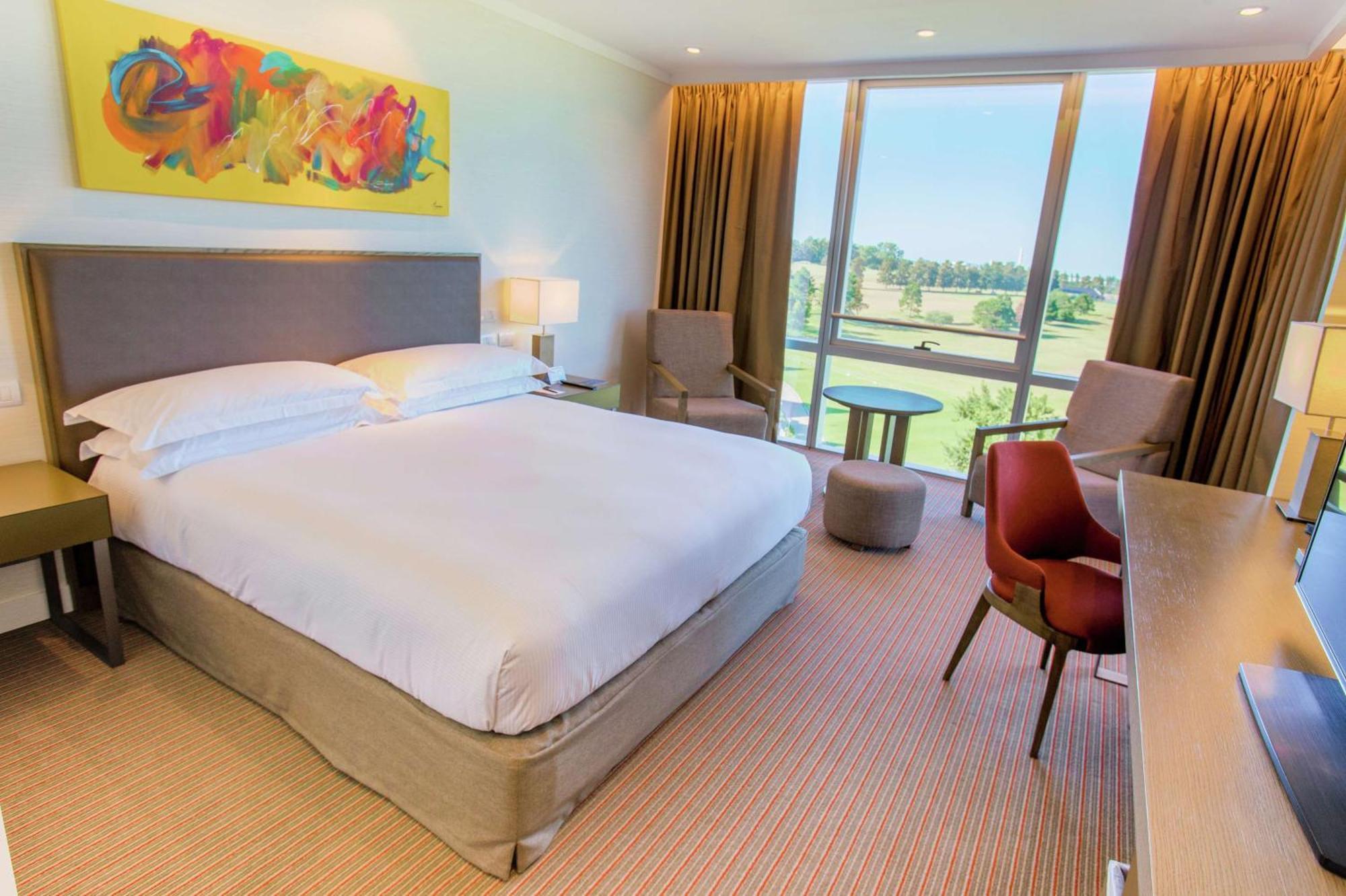 מלון Hilton Pilar מראה חיצוני תמונה