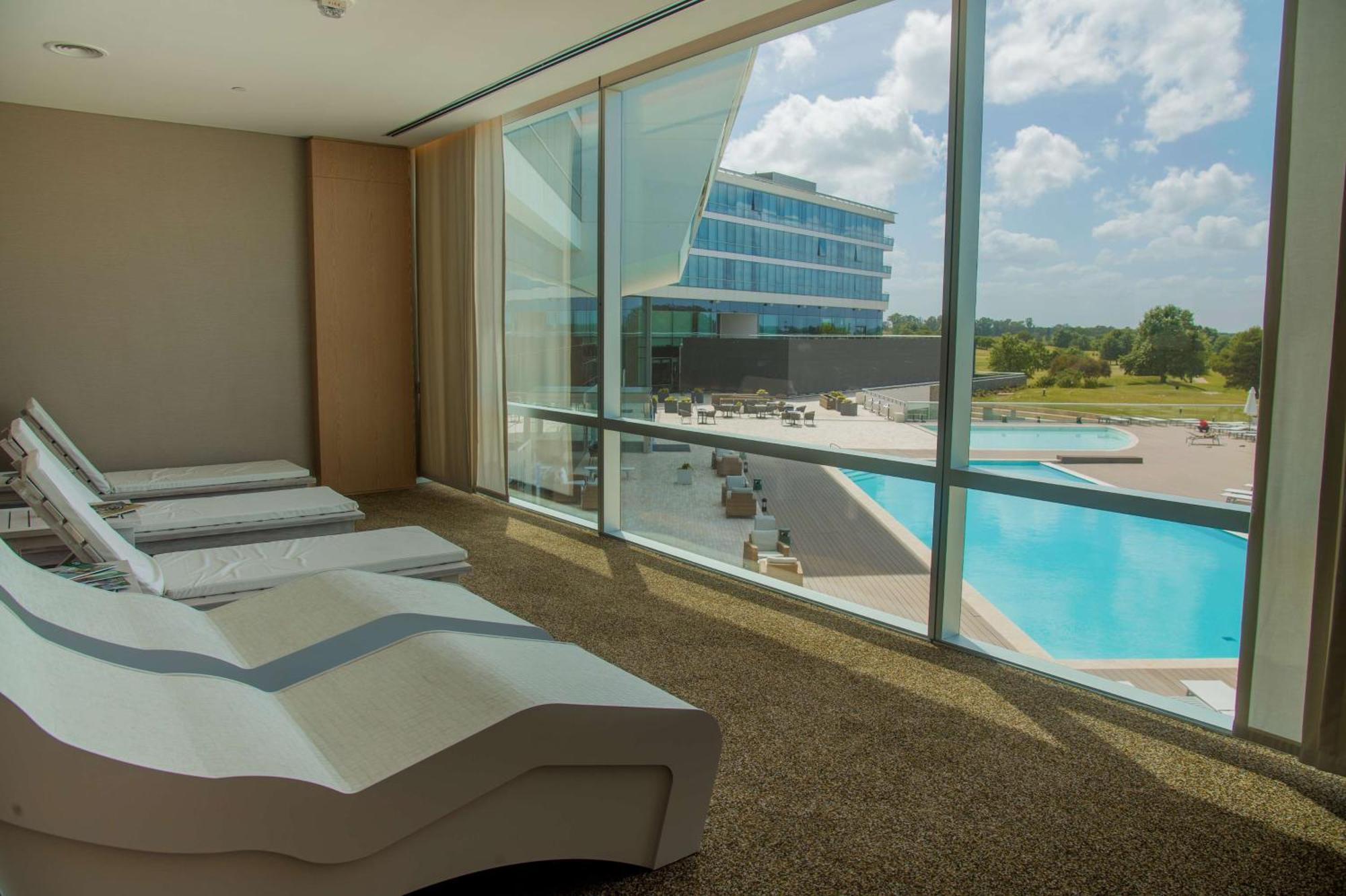 מלון Hilton Pilar מראה חיצוני תמונה
